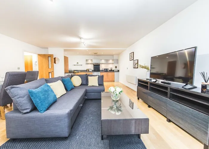 First Stay Apartments - The West Suite