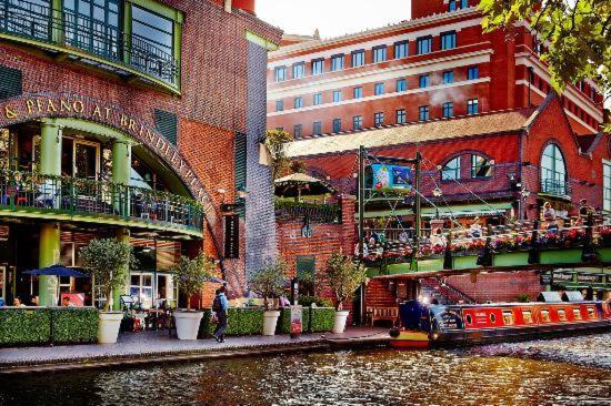 Xclusive Living Near City Centre Apartment Birmingham
