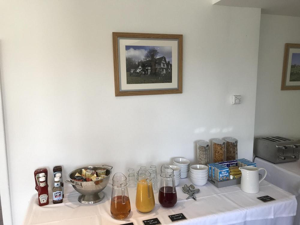 Old Farm Hotel Birmingham
