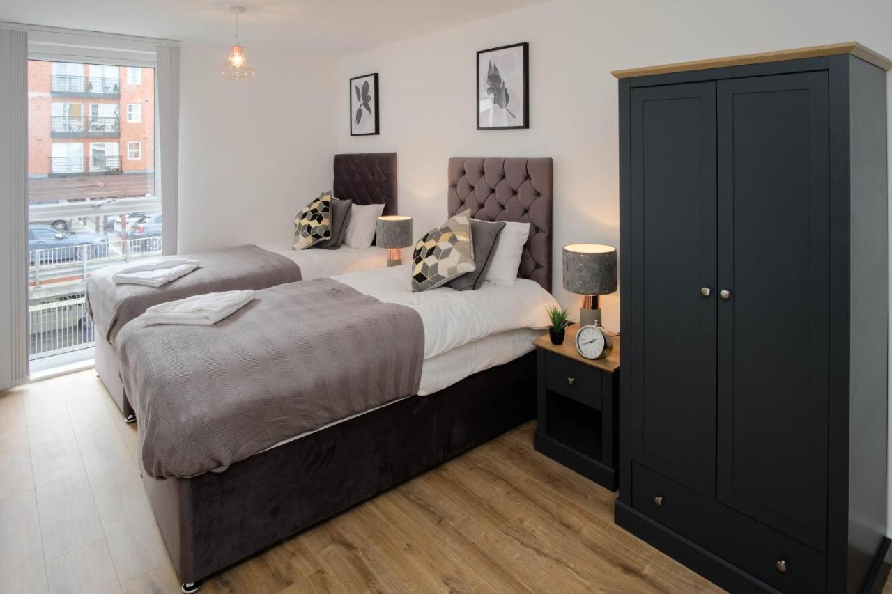 Onyx O2 Arena Brindley Place Broad Street Large Spacious Birmingham