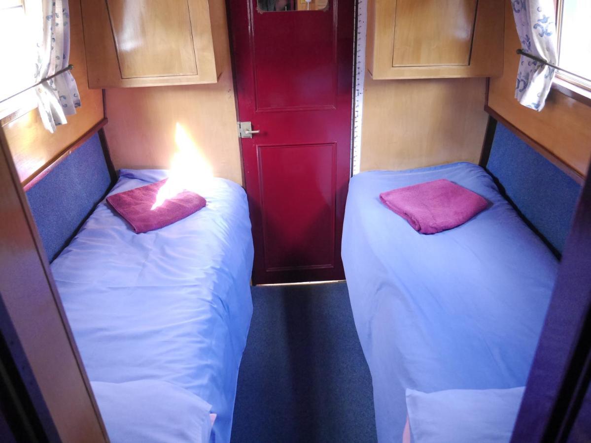 Boatel Hotel