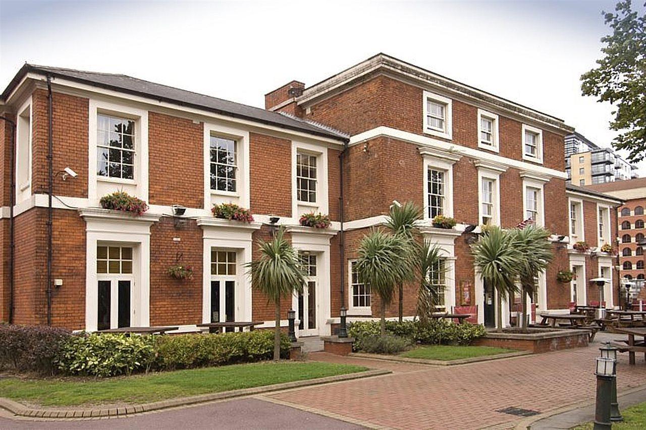 Premier Centre Broad Street Hotel 3*