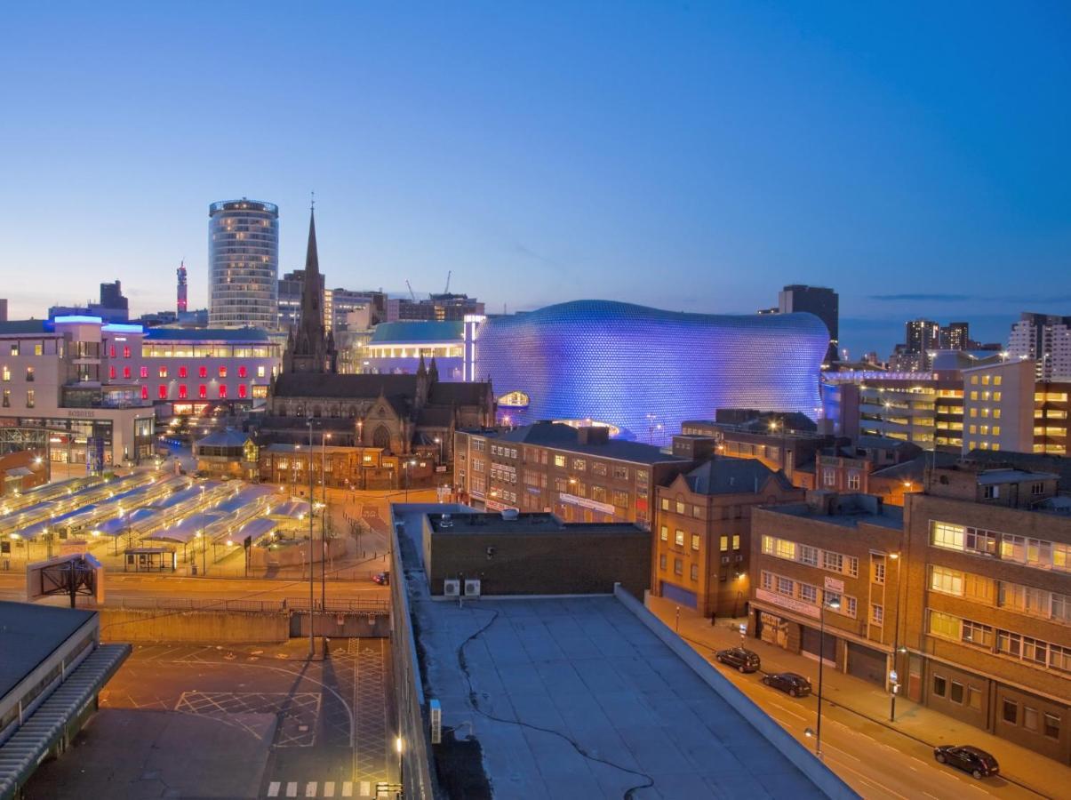 Centre - Luxury - Terrace - Next To Cube & Mailbox - Wifi - Smart Tv - Intercom Birmingham