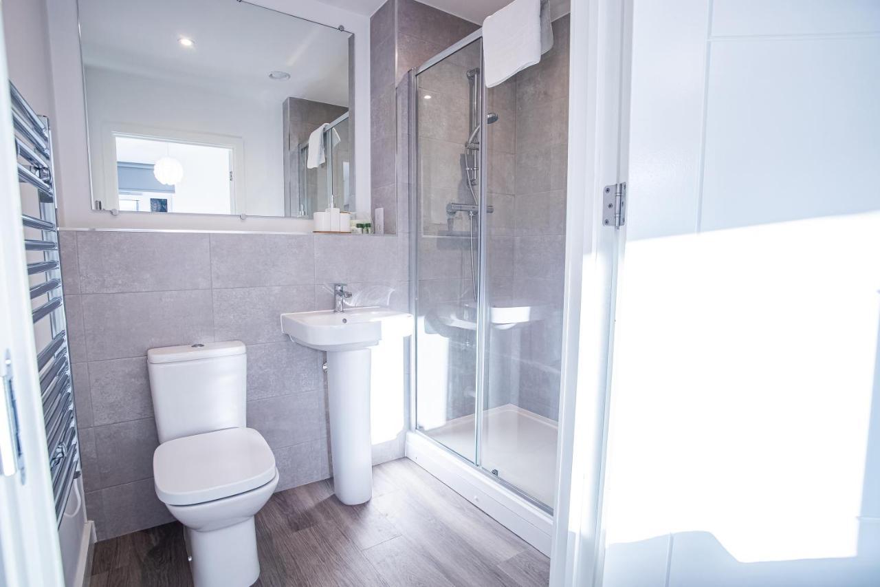 Smith House 1&2 Bed Apts Near Brindley Place, Canals, Bhm Arena, Broad St, Free Parking By Opulent