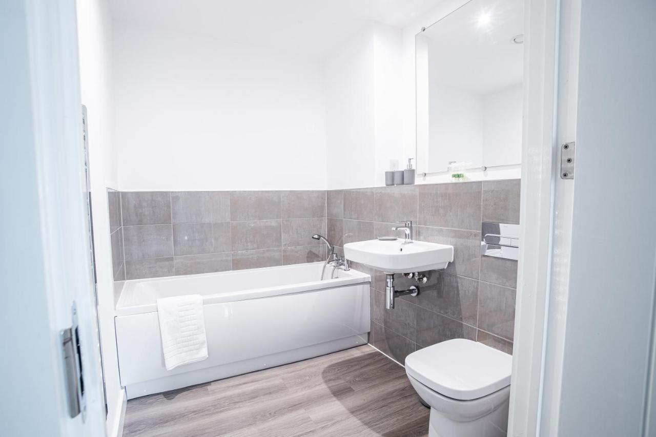 Apartment Smith House 1&2 Bed Apts Near Brindley Place, Canals, Bhm Arena, Broad St, Free Parking By Opulent *