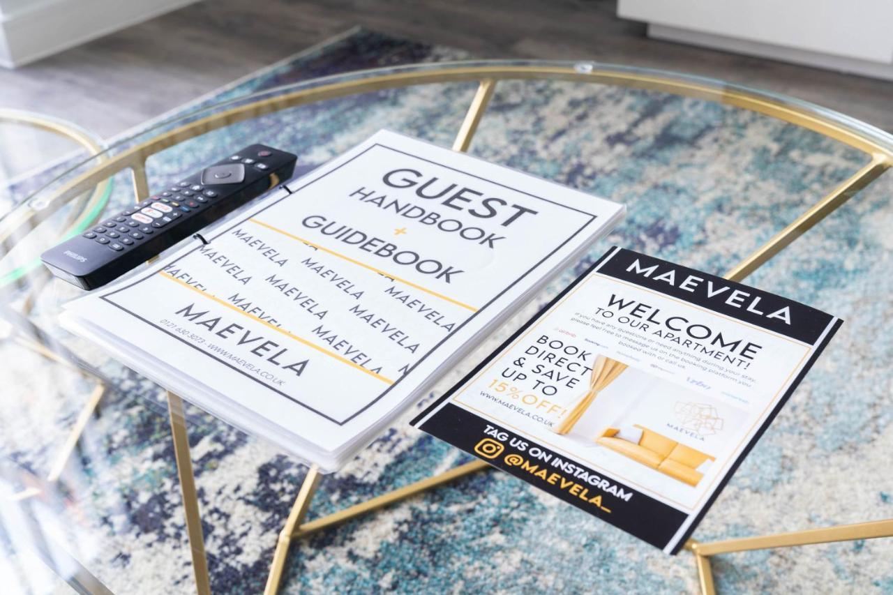 Apartment Maevela - Huge 7ft Emperor Luxury 2 Bed - With Parking - New Build - Centre, Digbeth - Rooftop Terrace - Ps4 & Smart Tv's *