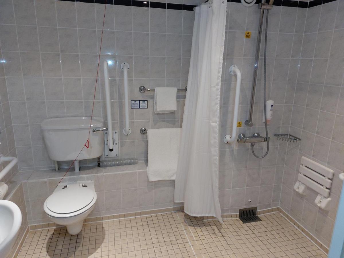 Express - Castle Bromwich, An Ihg