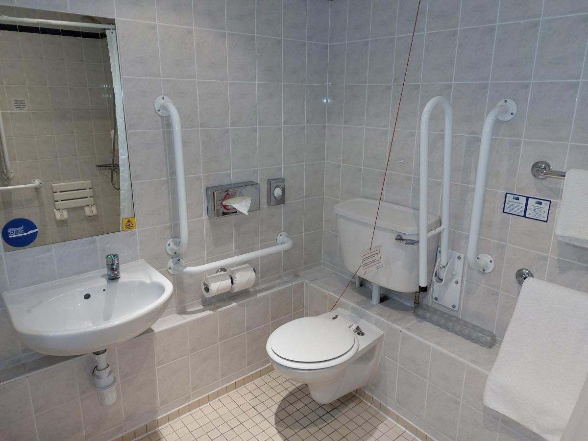 Express - Castle Bromwich, An Ihg 3*
