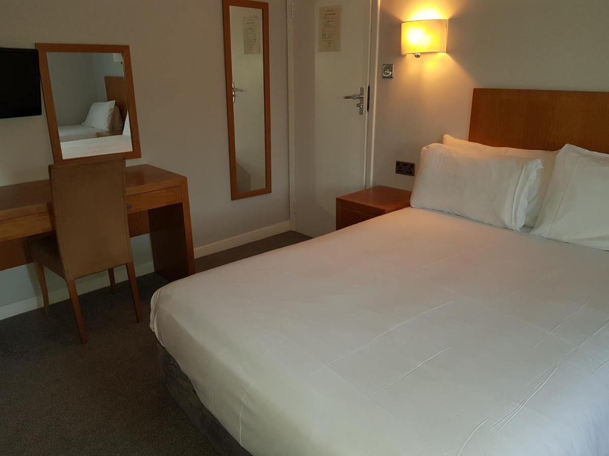 Tri-star Hotel 3*