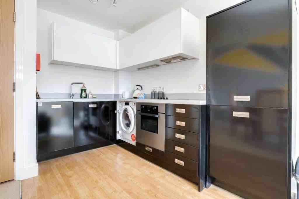 Location Location Location Centre Apartment Birmingham