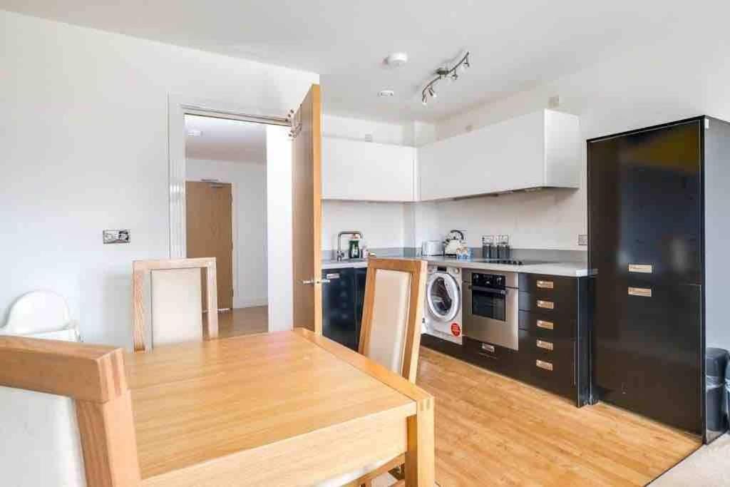 Apartment Location Location Location Centre *