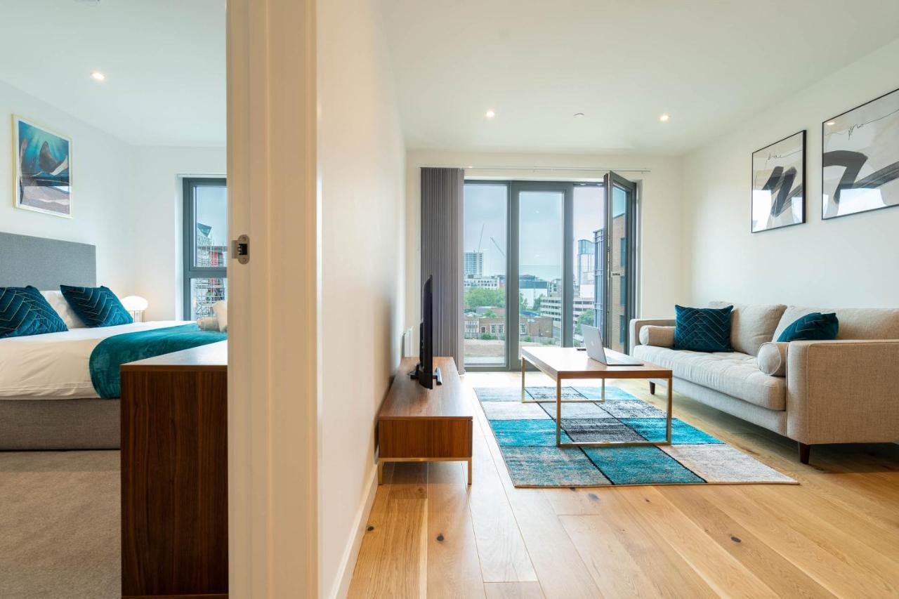 Apartment New Build ☆ Luxury Teal 2 Bed, 2 Bath Apartment - 5 Min Walk From Bullring/Cube/Mailbox/New Street Station Birmingham