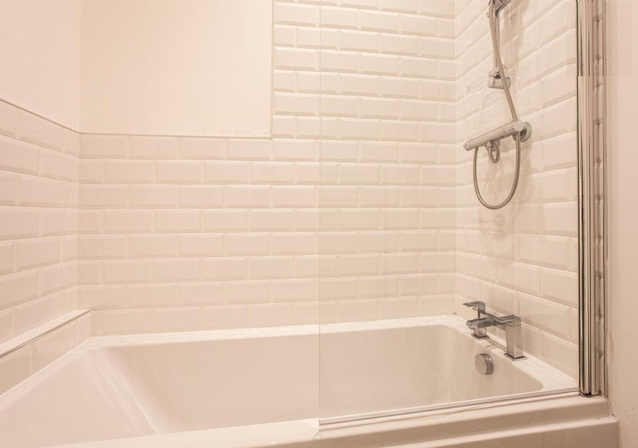 Apartment Grand 1 Bed W/ View & Parking By Opulent *