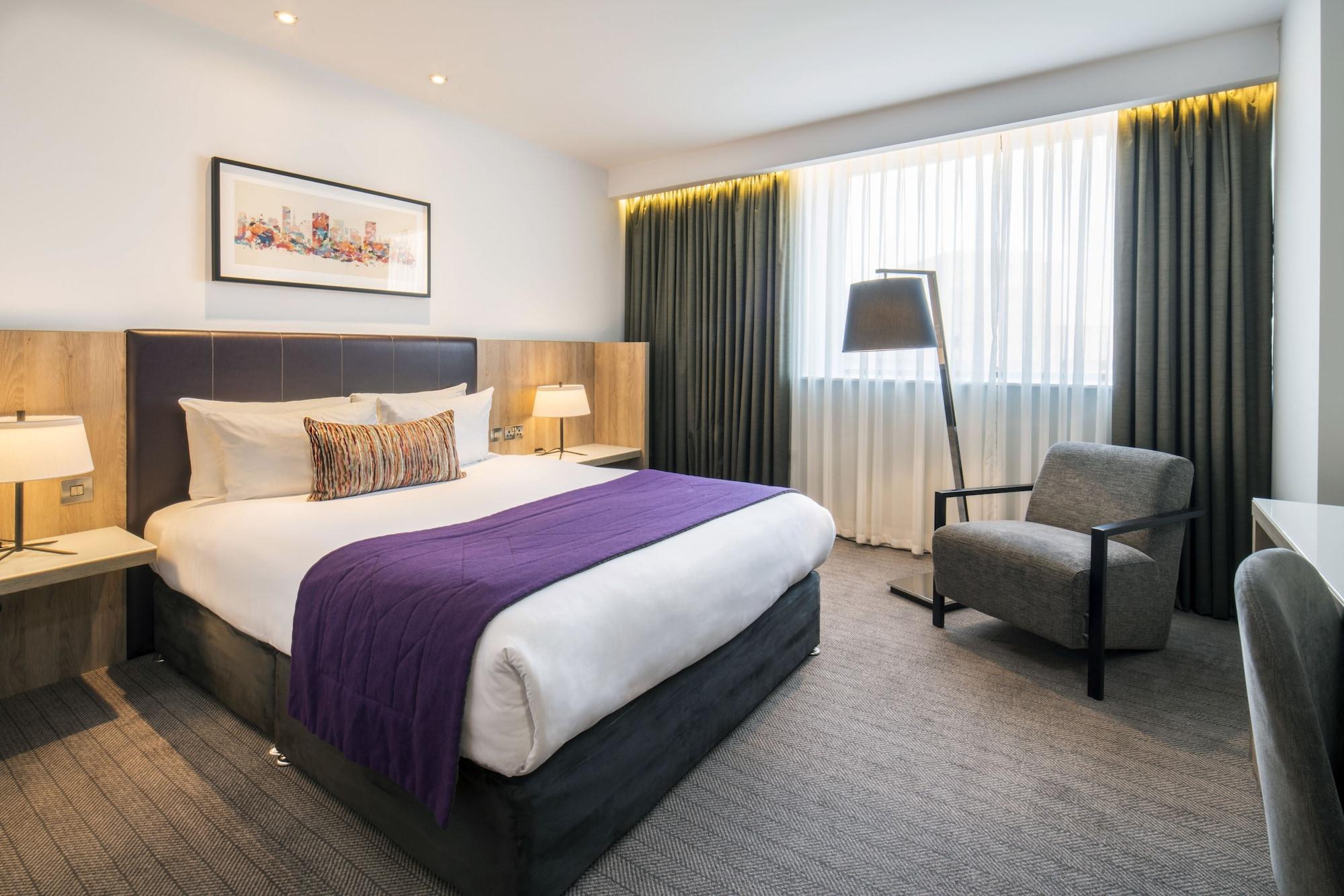 Hotel Park Regis