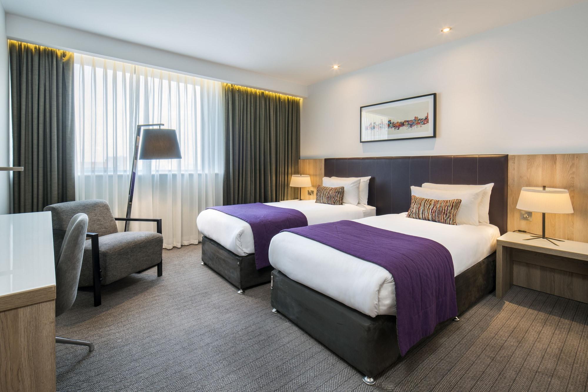 Hotel Park Regis