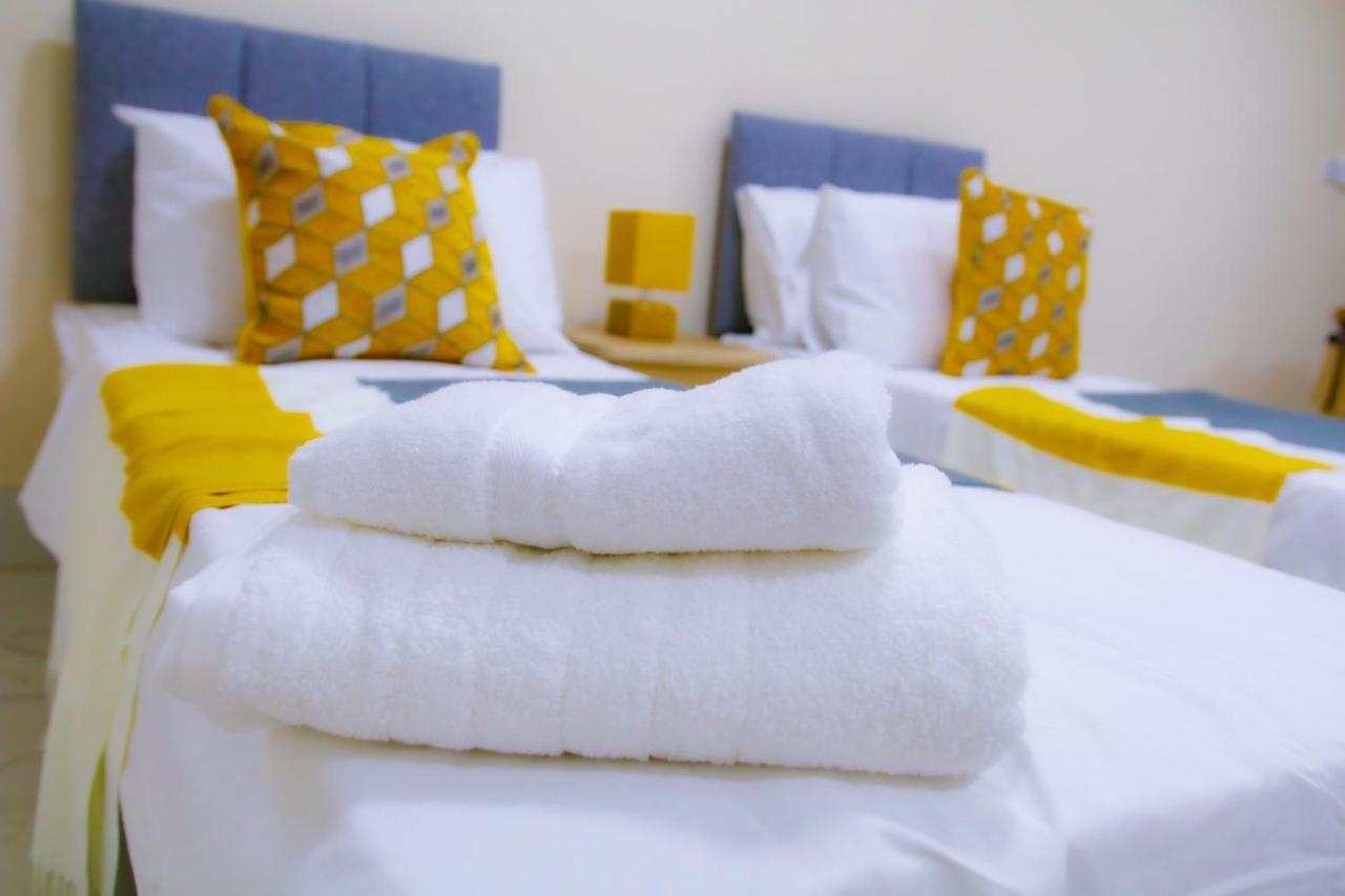 Road From 360midlands, En-suite