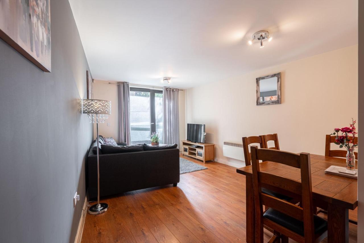 Chinatown City Centre Chinese Quarter Apartment Birmingham