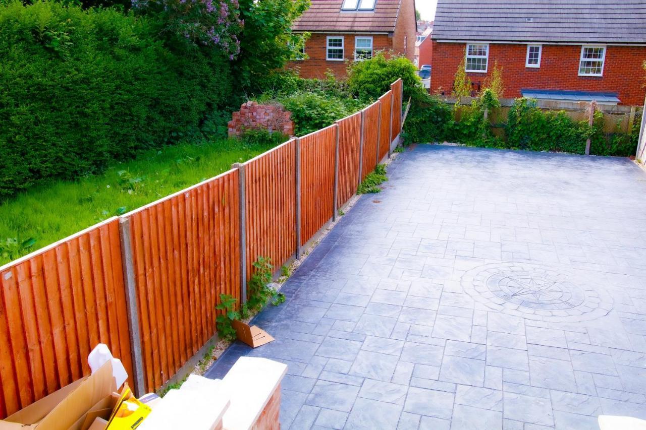 Road From 360midlands, En-suite Apartment Birmingham
