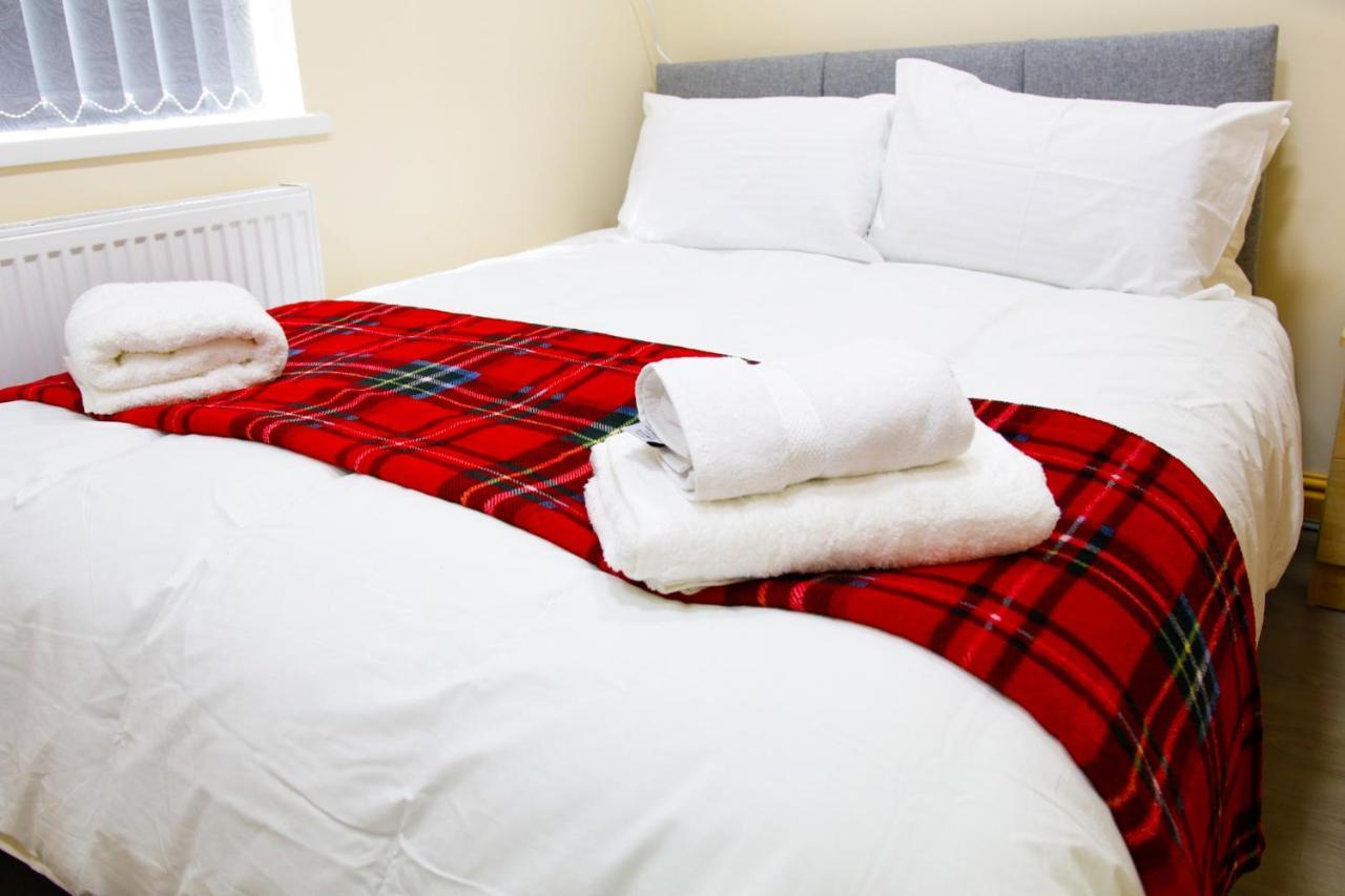 Road From 360midlands, En-suite Apartment *