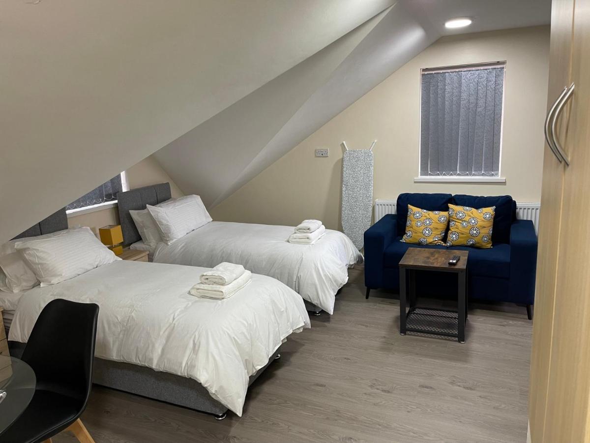Apartment Road From 360midlands, En-suite *