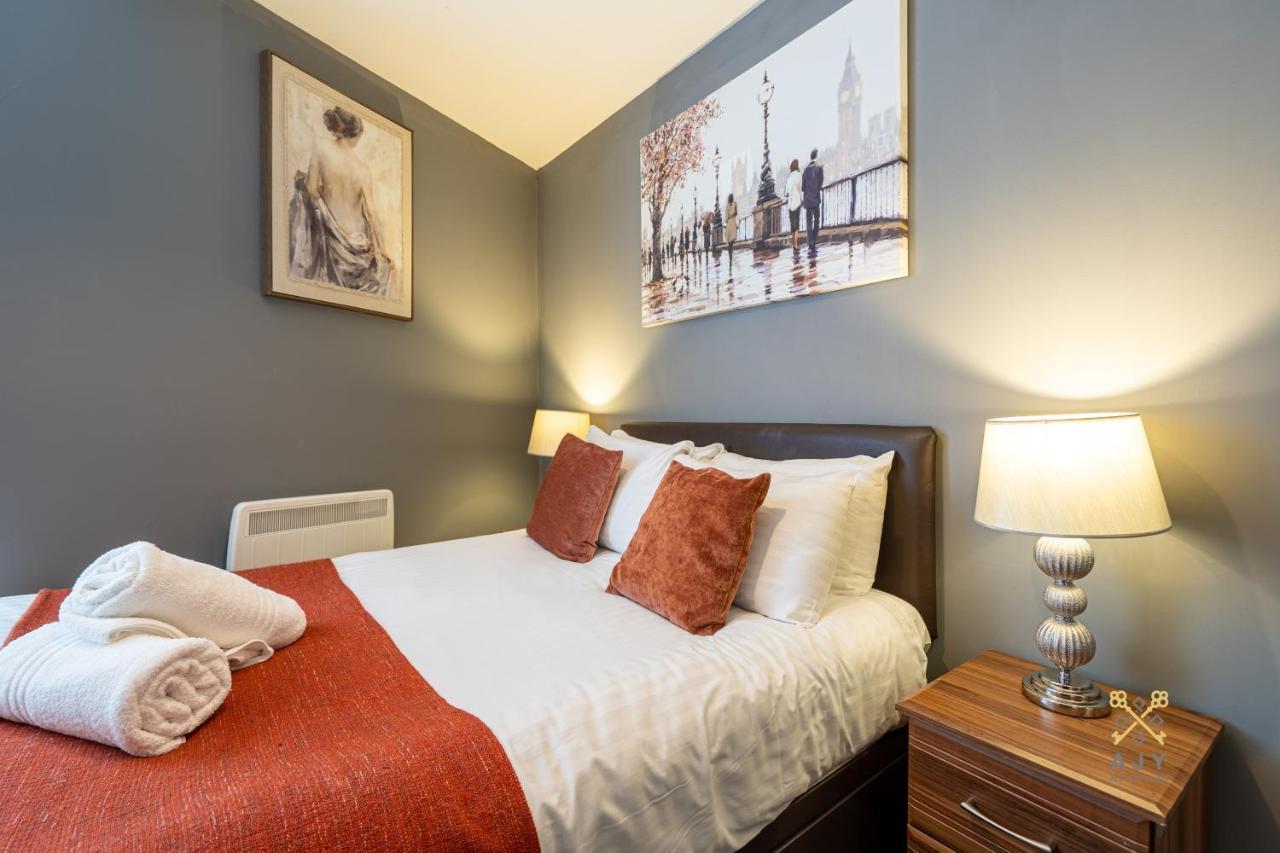 Chinatown City Centre Chinese Quarter Apartment Birmingham