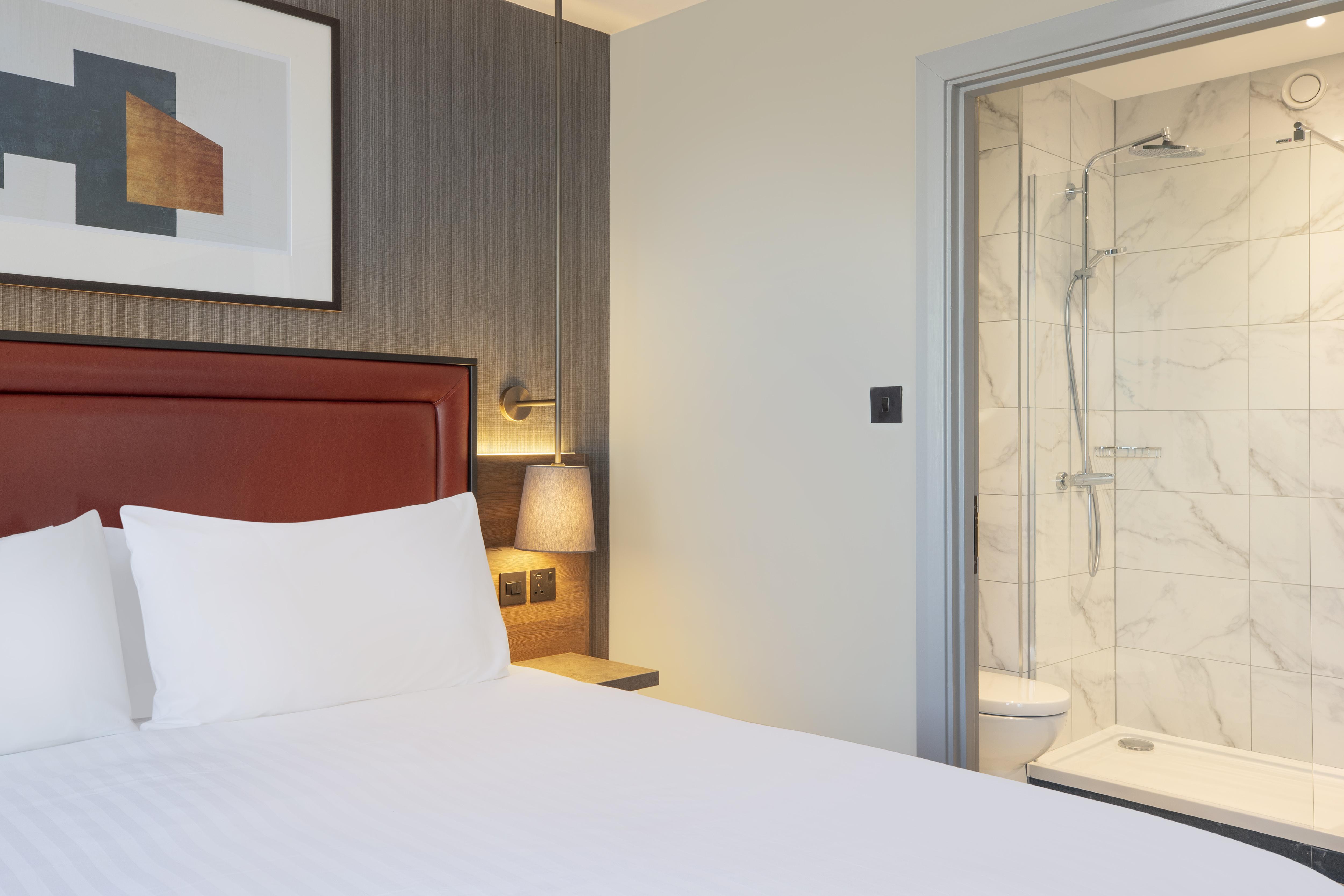 Leonardo Royal Hotel 4*