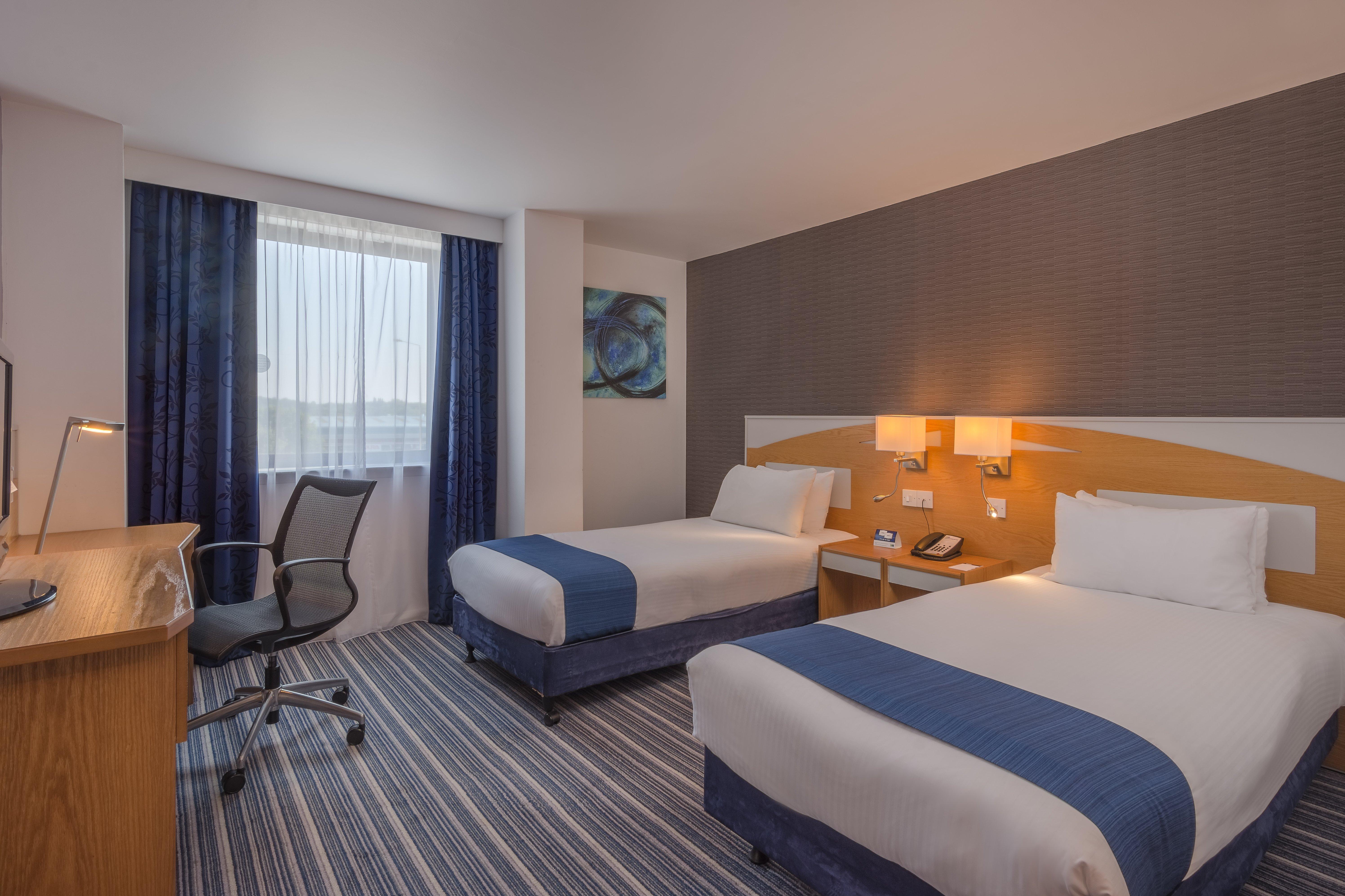 Express - Castle Bromwich, An Ihg 3*