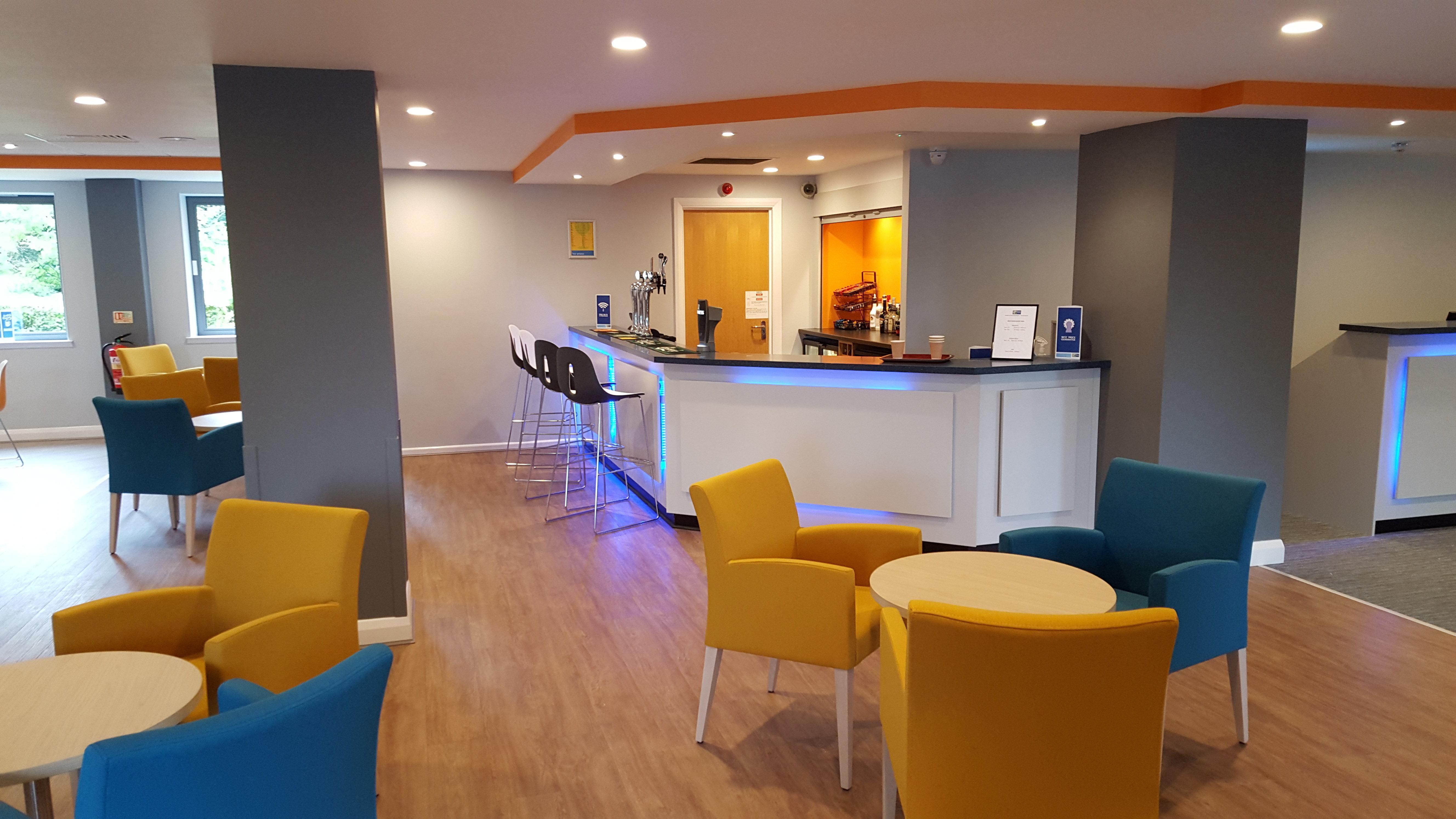 Express - Castle Bromwich, An Ihg