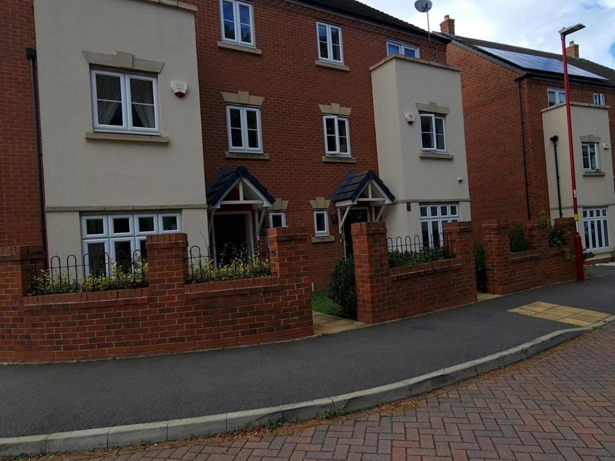 Pass The Keys Well Located Modern 5 Bedroom House Birmingham