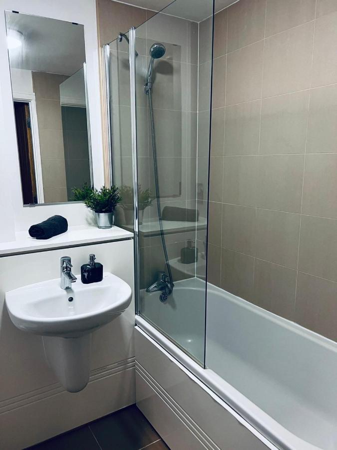 2 Bedroom Penthouse Apartment Birmingham