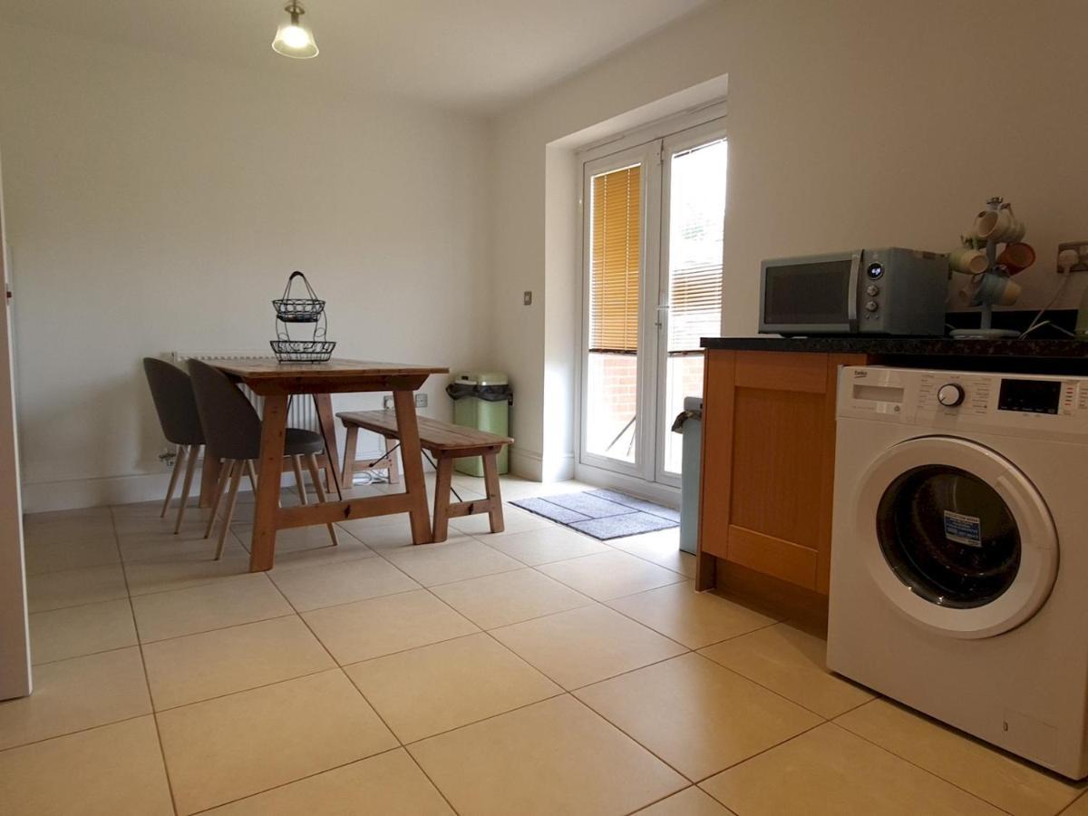 Pass The Keys Well Located Modern 5 Bedroom House * Birmingham