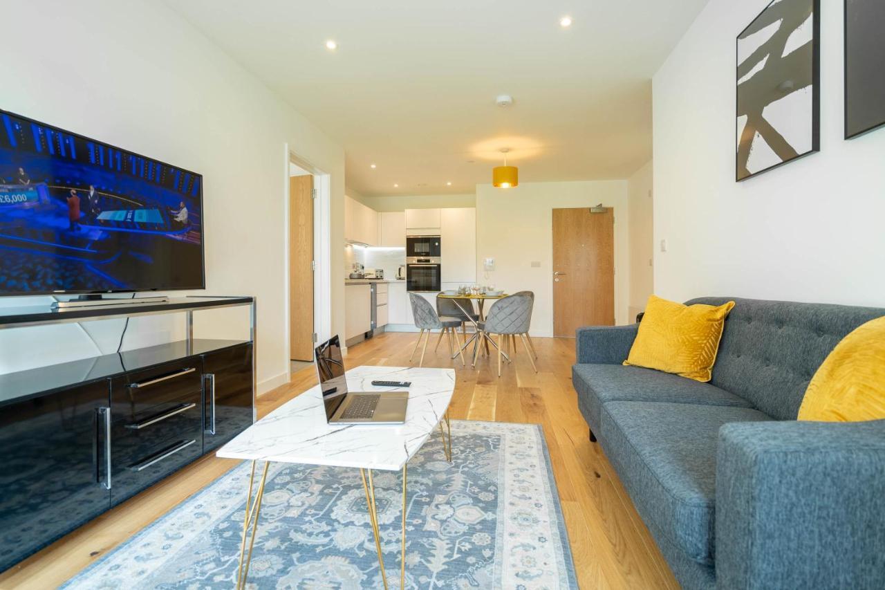 Cube/mailbox/luxury New Build- 2 Bed