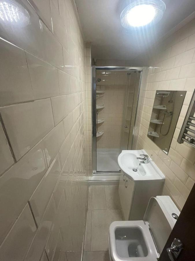 360 - Dale Rd Guest house