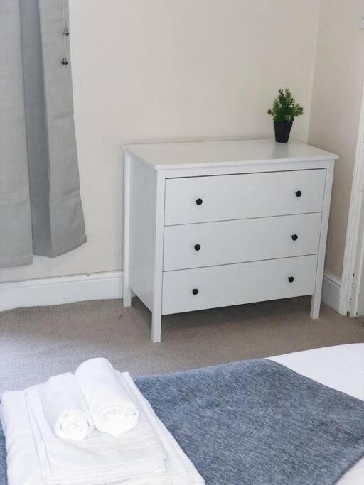 Selsey Terrace Apartment *