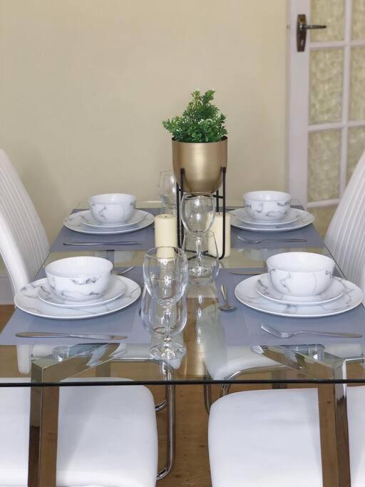 Selsey Terrace Apartment *