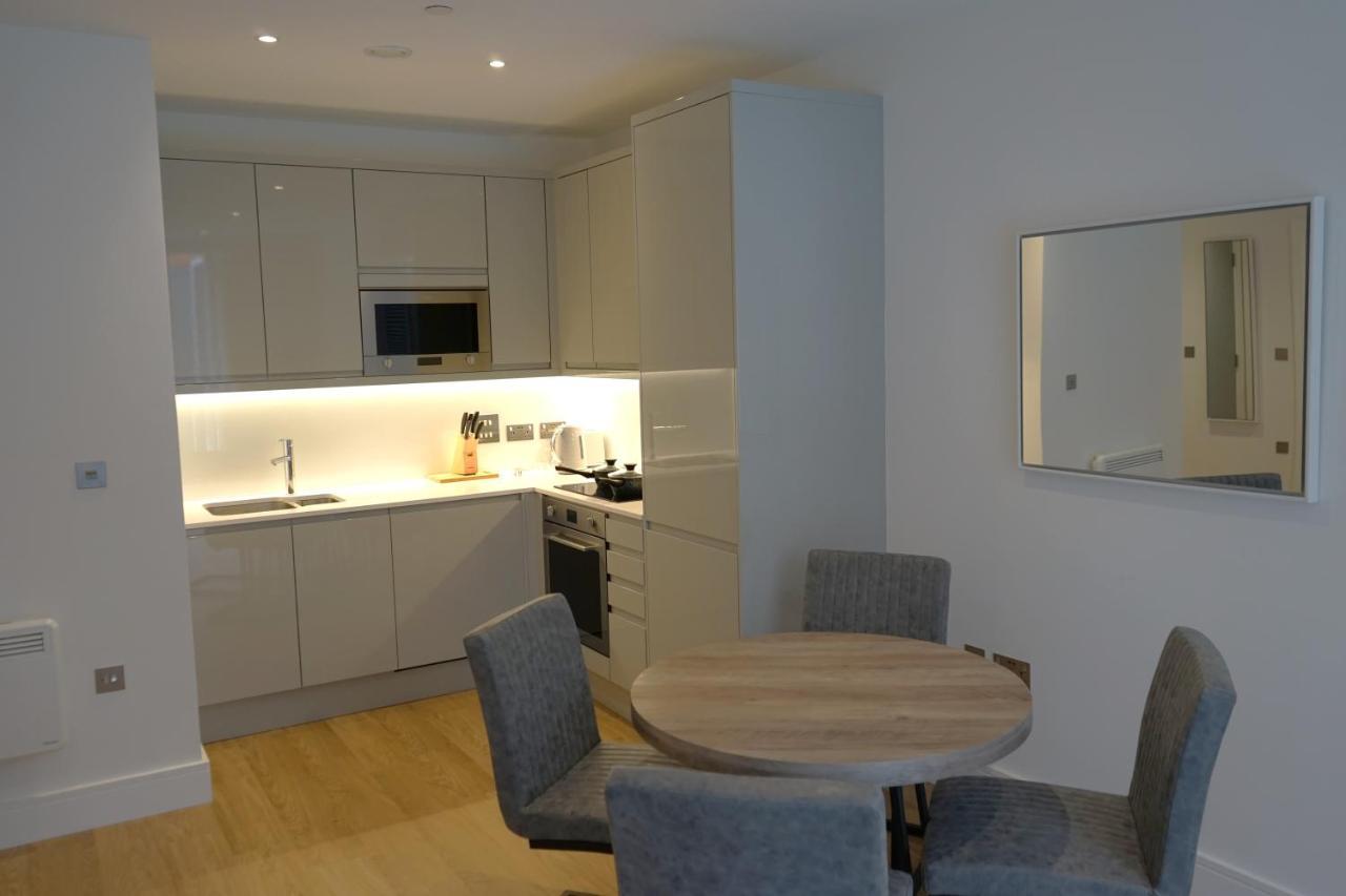 Apartment Exceptional 1king Lifestyle - Centrally Located