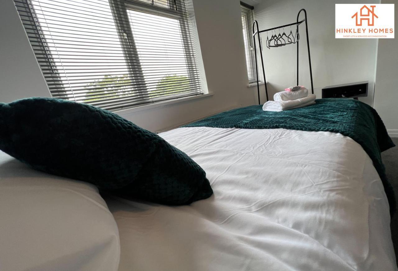 Lovely Refurbished - Free Parking-wifi By Hinkley Homes Short Lets & Serviced * Birmingham
