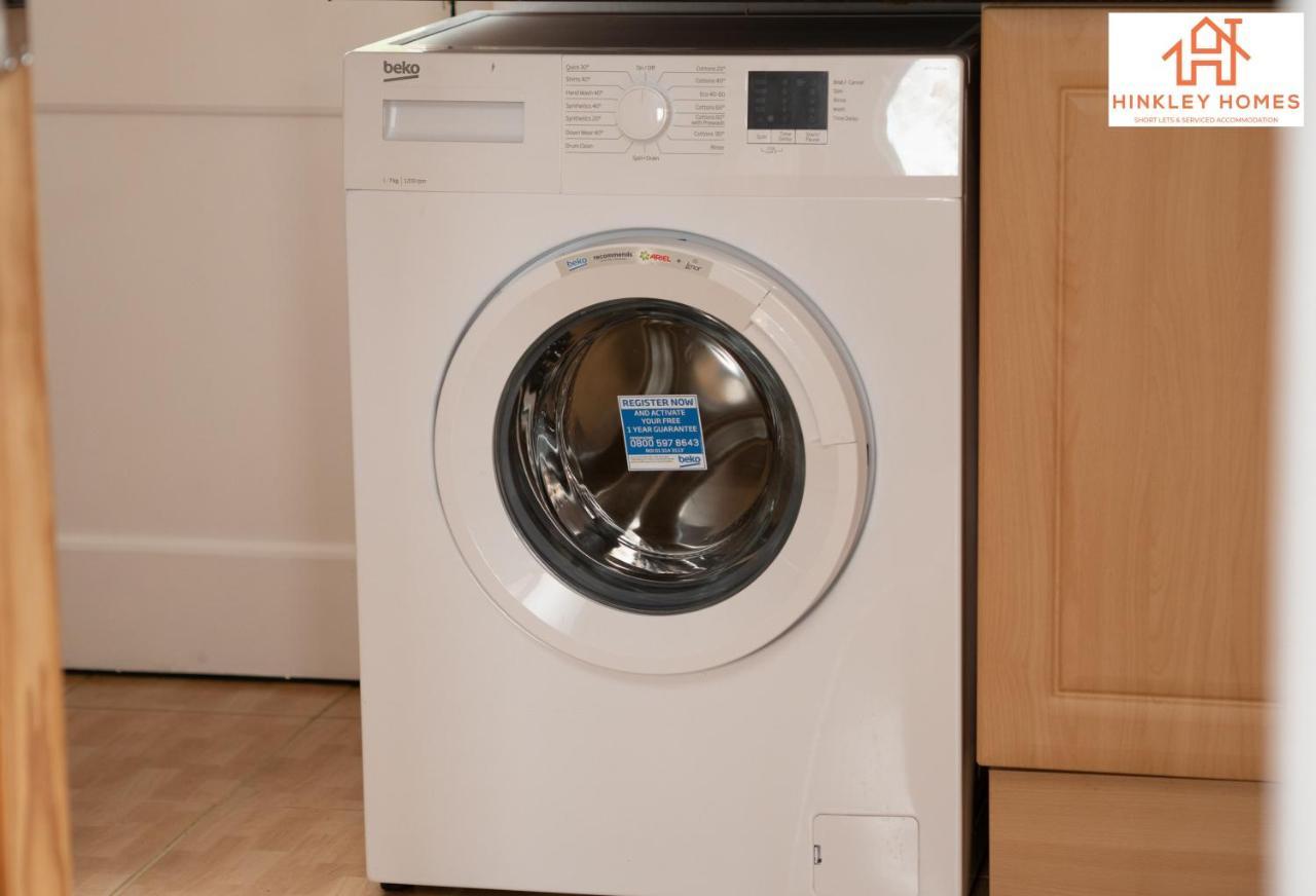 Lovely Refurbished - Free Parking-wifi By Hinkley Homes Short Lets & Serviced