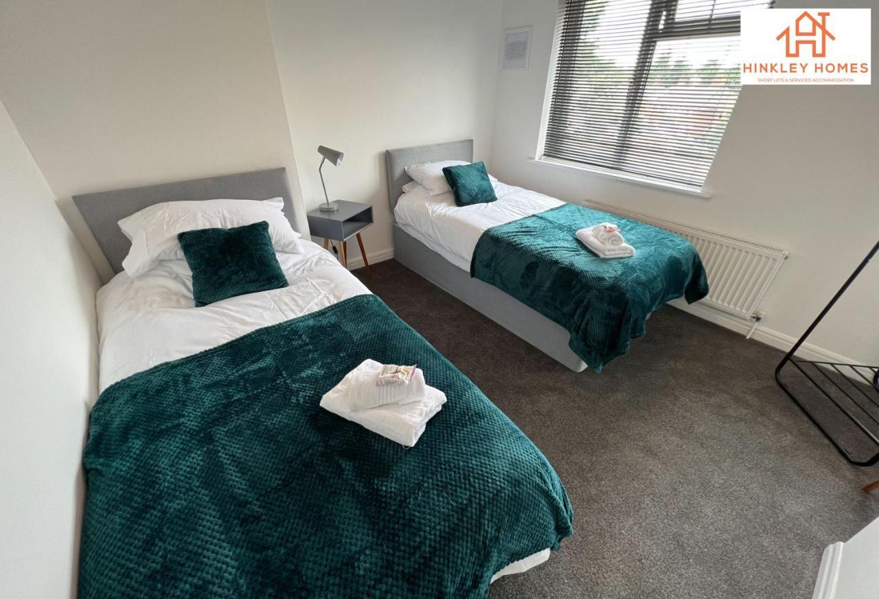 Lovely Refurbished - Free Parking-wifi By Hinkley Homes Short Lets & Serviced * Birmingham