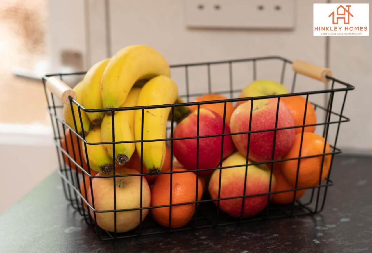 Apartment Lovely Refurbished - Free Parking-wifi By Hinkley Homes Short Lets & Serviced