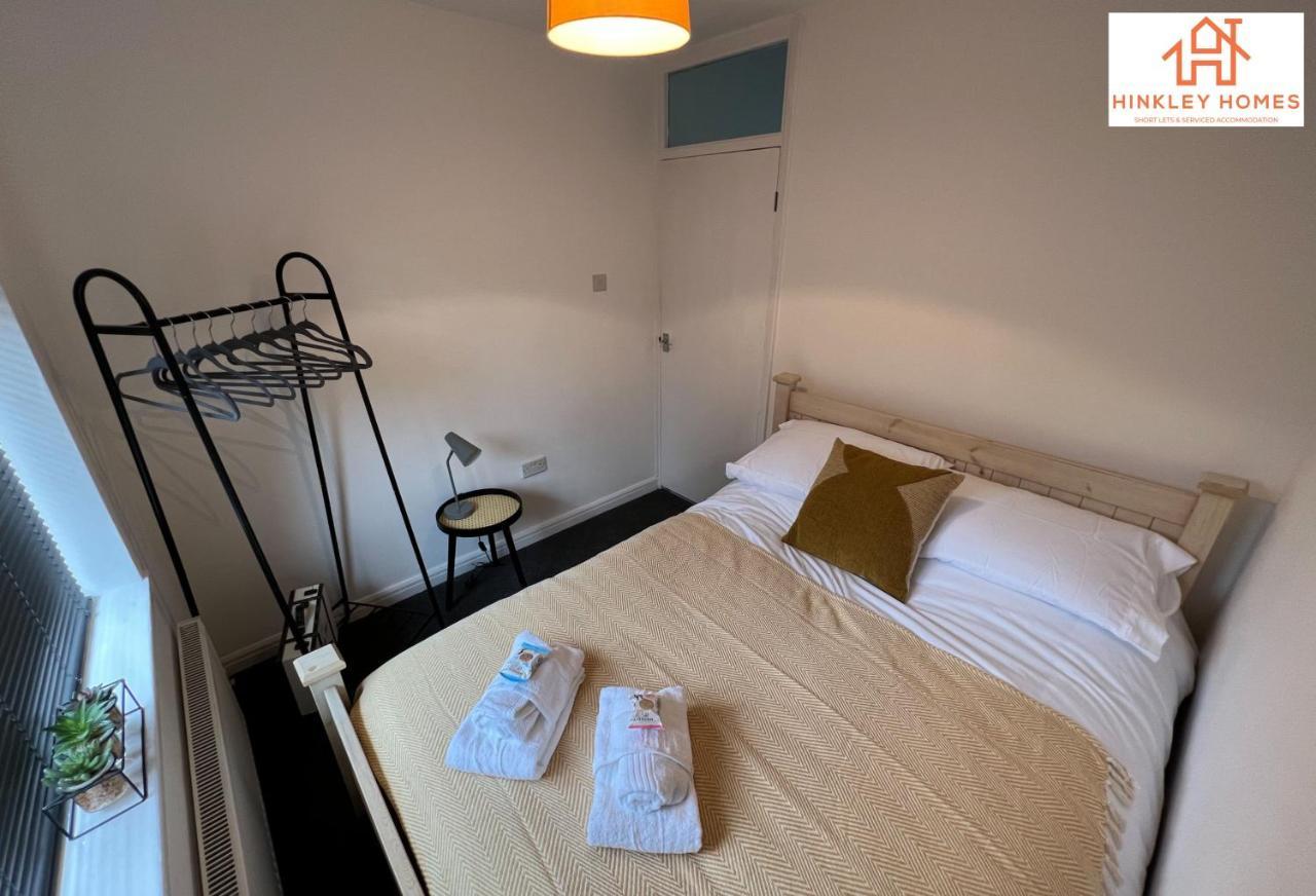 Lovely Refurbished - Free Parking-wifi By Hinkley Homes Short Lets & Serviced