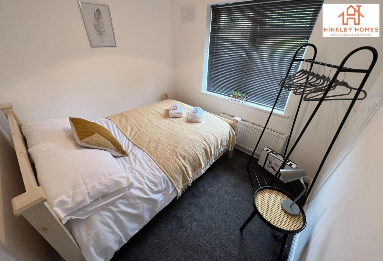 Lovely Refurbished - Free Parking-wifi By Hinkley Homes Short Lets & Serviced Apartment