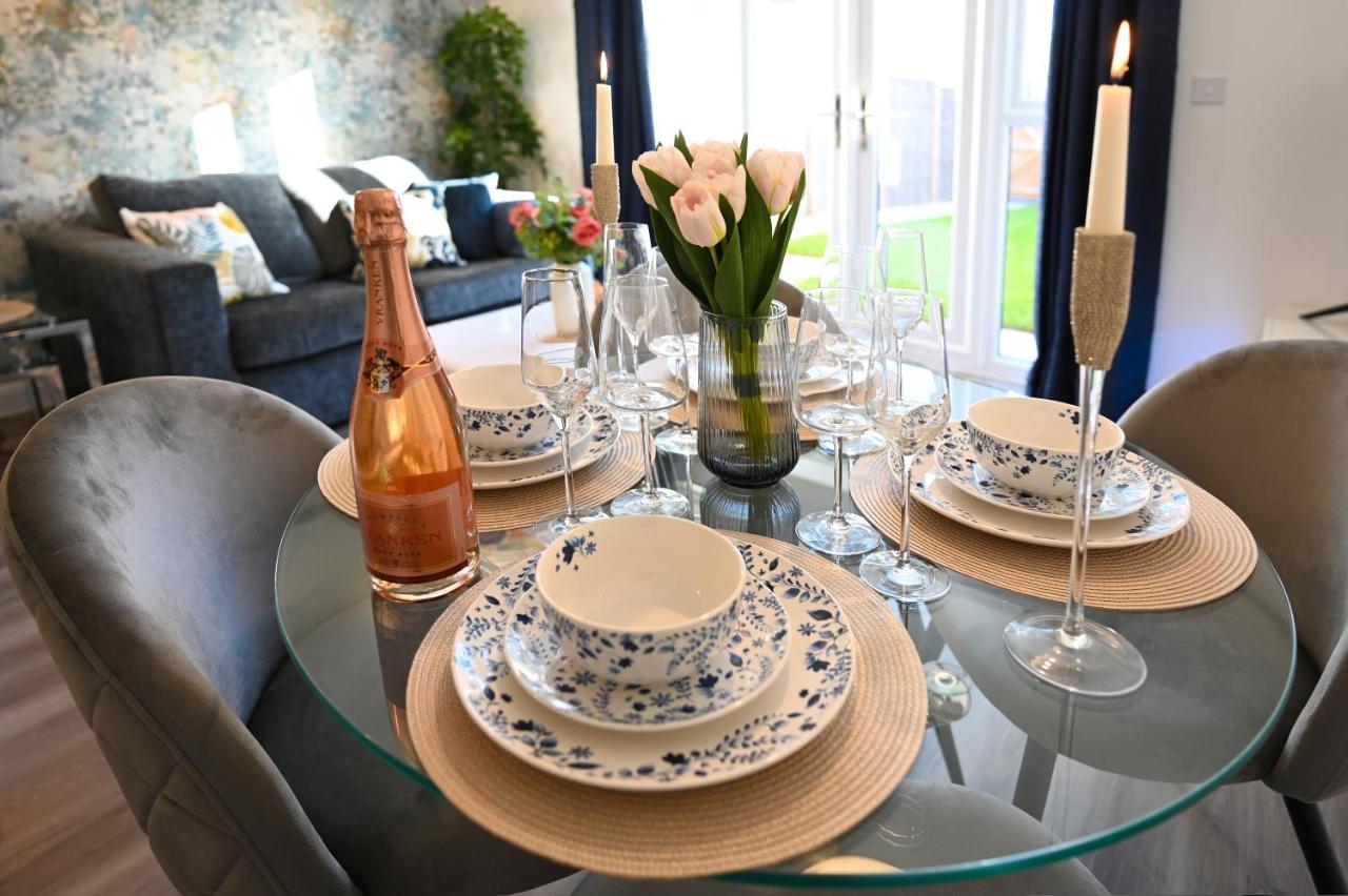 Luxury 4 Bed House With Gated Parking In The Heart Of Birmingham!