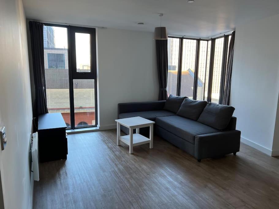 Brand New Heart Of One Bedroom Birmingham