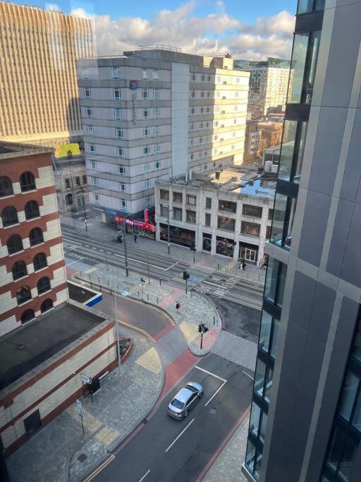 Apartment Brand New Heart Of One Bedroom *
