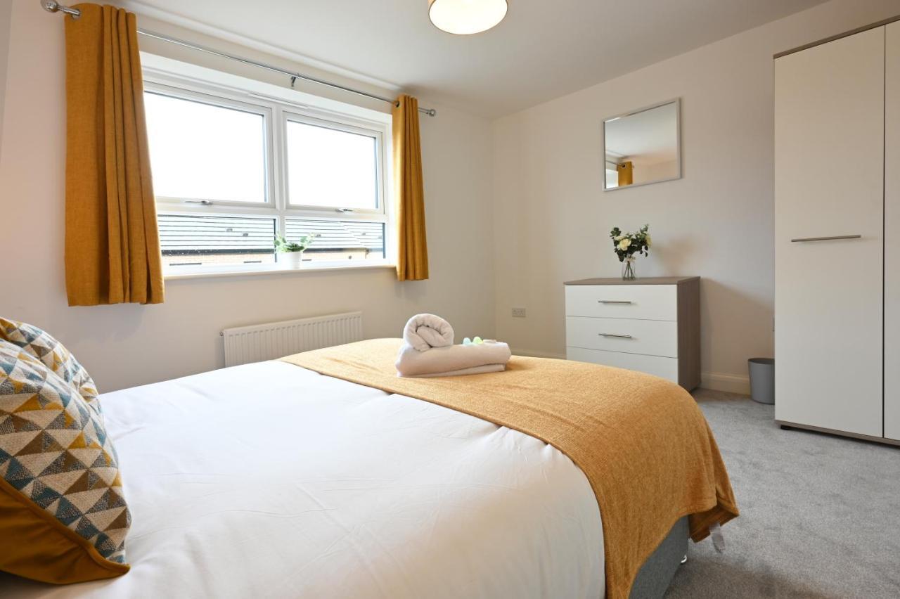Apartment Luxury 4 Bed House With Gated Parking In The Heart Of Birmingham! Birmingham