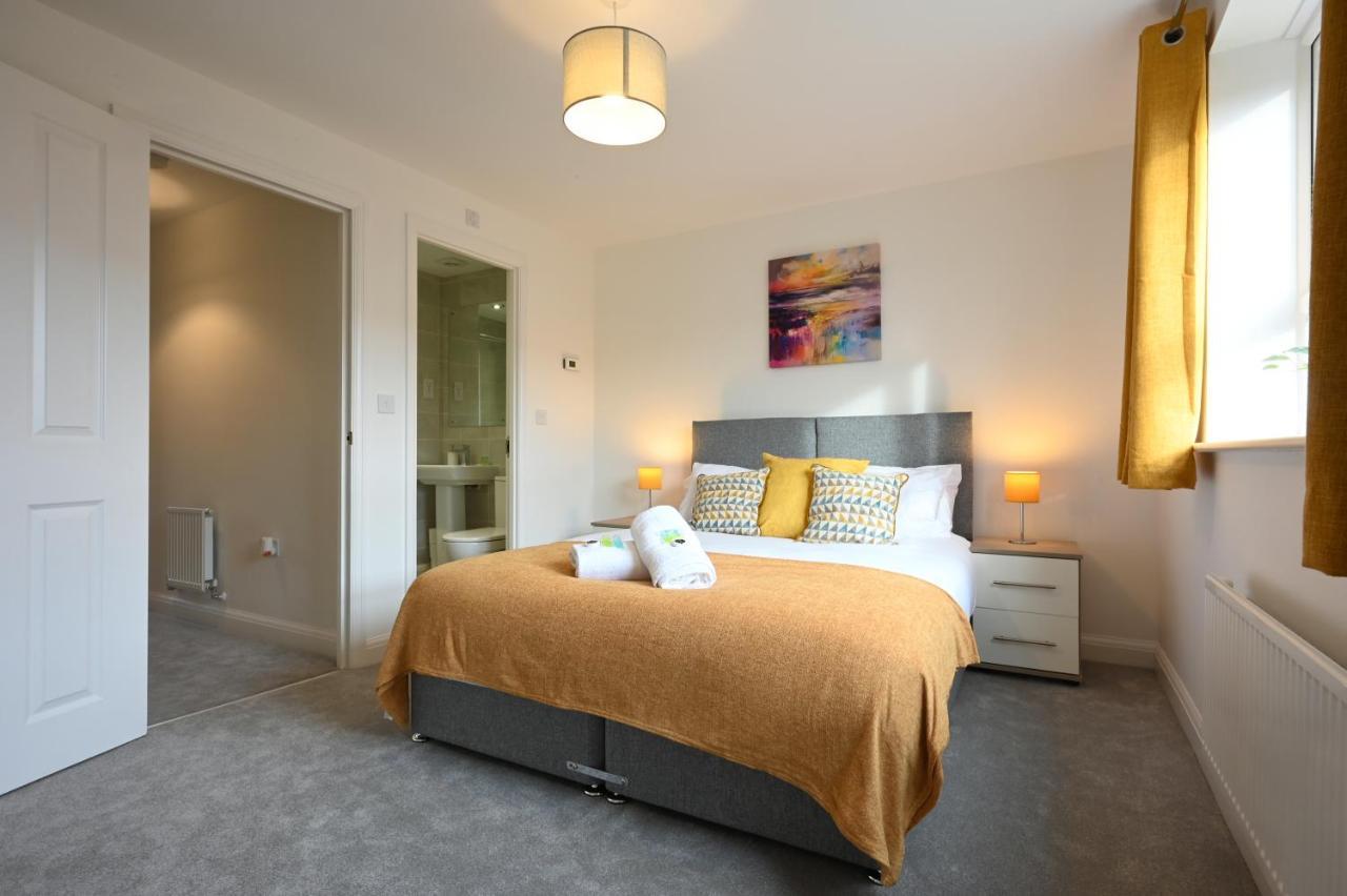 Luxury 4 Bed House With Gated Parking In The Heart Of Birmingham! * Birmingham
