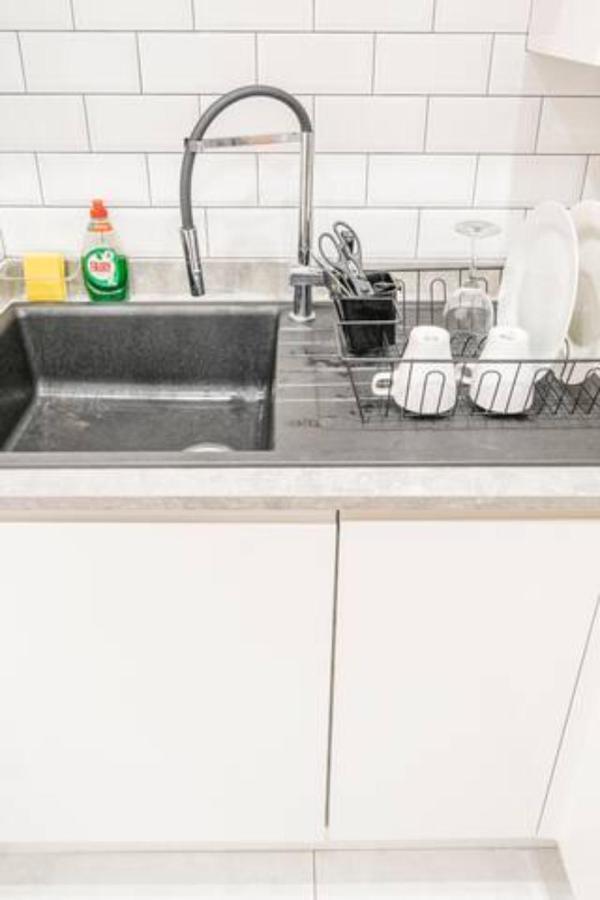 Beautiful Flat Available Next To The Center Apartment *