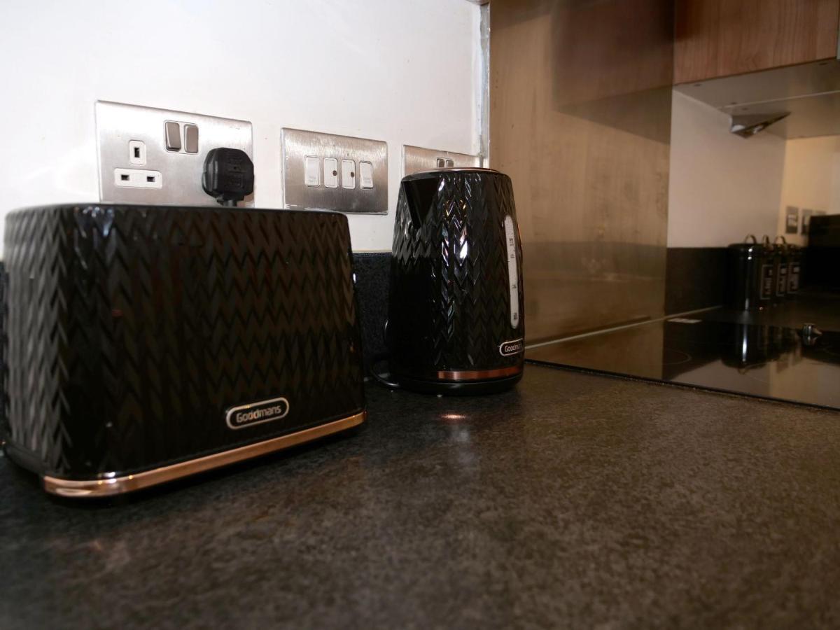 Arcadian One Bedroom - Sofa Bed - Balcony - Centre Birmingham