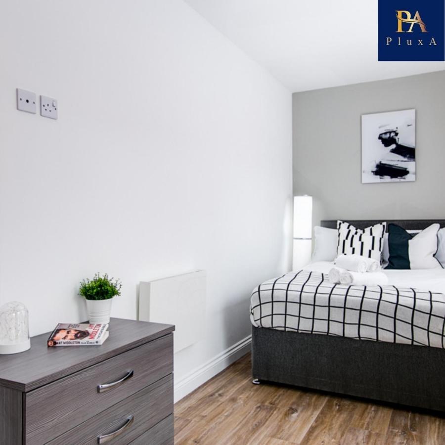 Pluxa Moonlight - Hub Serviced Apt, Free Parking ,prime Location Birmingham